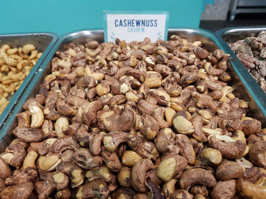 Cashewkerne mit Schale, geröstet & gesalzen